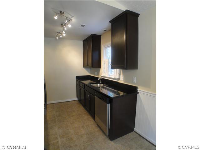 Kitchen - Kitchen - 8’6” x 8’