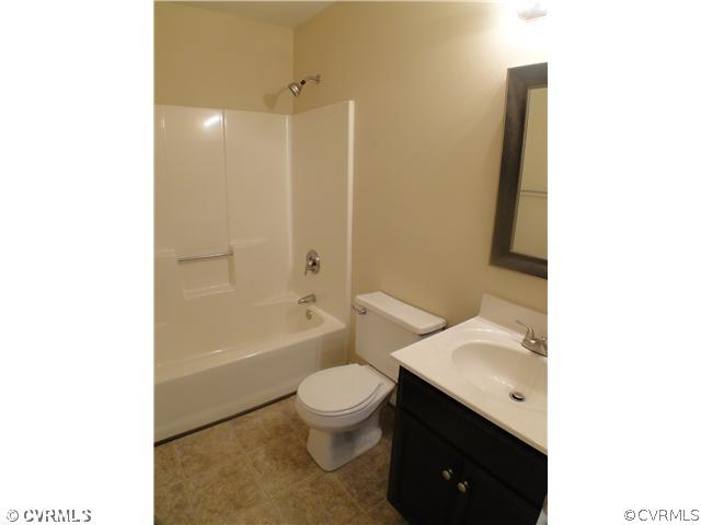 9770 Purcell Road Henrico, VA 23228 - Photo 10 of 12 Other - Hall Bath - New vinyl flooring, new Expres