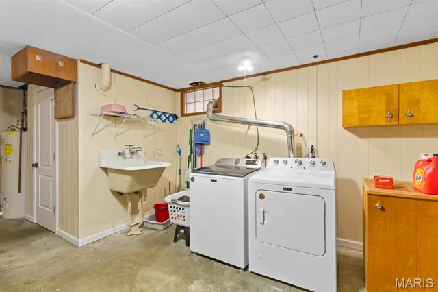 $320,000 | 6541 Lindenwood Place, St. Louis, MO 63109