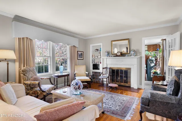 $699,900 | 3822 Keowee Avenue Southwest, Knoxville, TN 37919