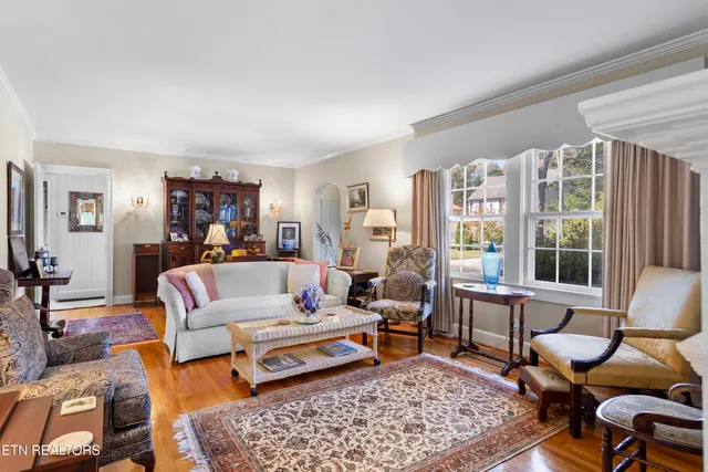 $699,900 | 3822 Keowee Avenue Southwest, Knoxville, TN 37919