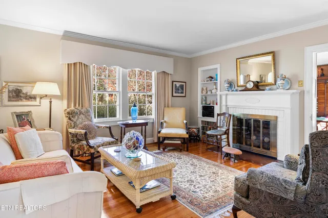 $699,900 | 3822 Keowee Avenue Southwest, Knoxville, TN 37919