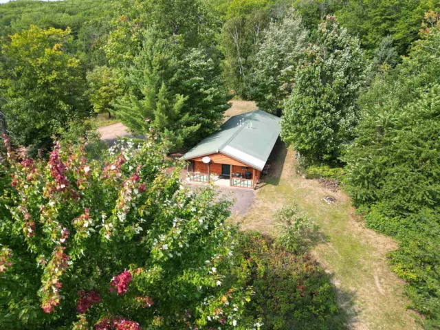 $229,000 | 26420 Valhalla Lane, Washburn, WI 54891