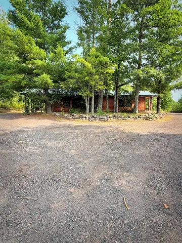 $229,000 | 26420 Valhalla Lane, Washburn, WI 54891