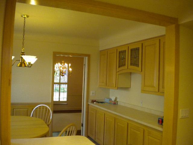 226 Stephens Road Grosse Pointe, MI 48236 - Photo 7 of 14 31024860-6.JPG