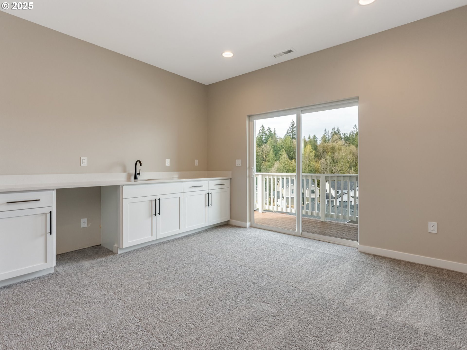 2041 Northeast Ridge Run Lane Estacada, OR 97023 - Photo 14 of 40 Recreation Room