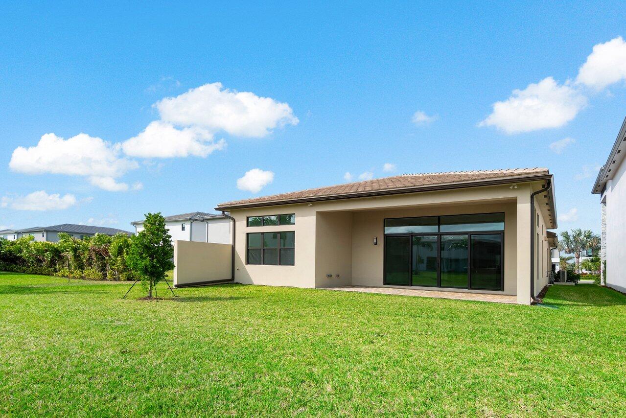 8254 Royal County Down Road Boca Raton, FL 33434 - Photo 7 of 12 backyard