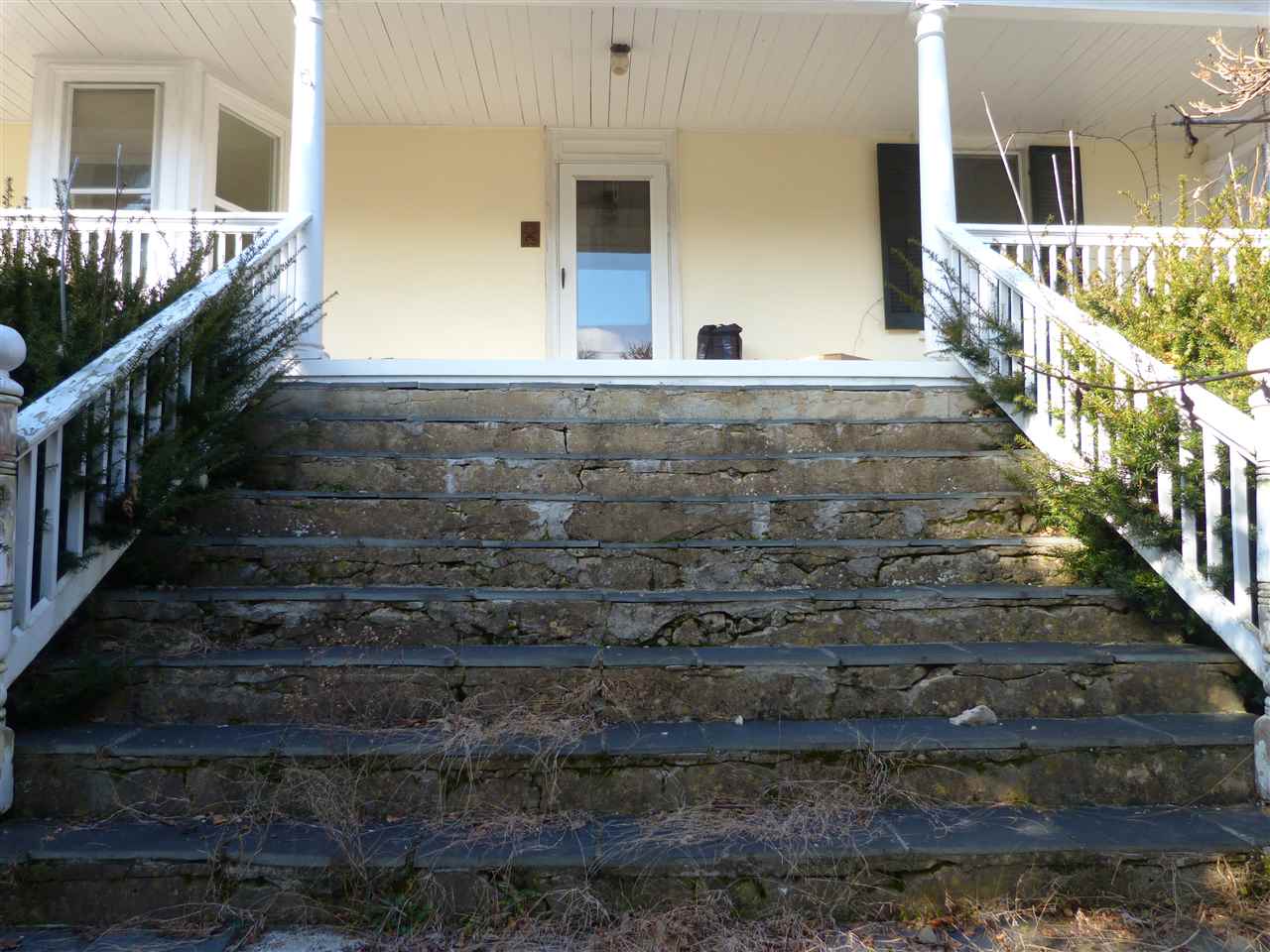 699 Roman Road Mount Sidney, VA 24467 - Photo 12 of 18 a view of an entrance of the house