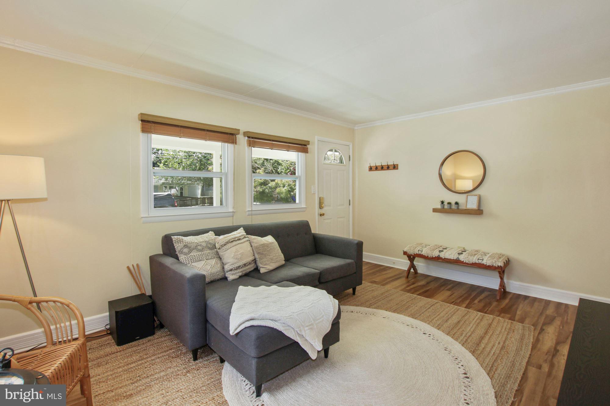 1411 Gleason Street Silver Spring, MD 20902 - Photo 7 of 20 Gallery Image 7