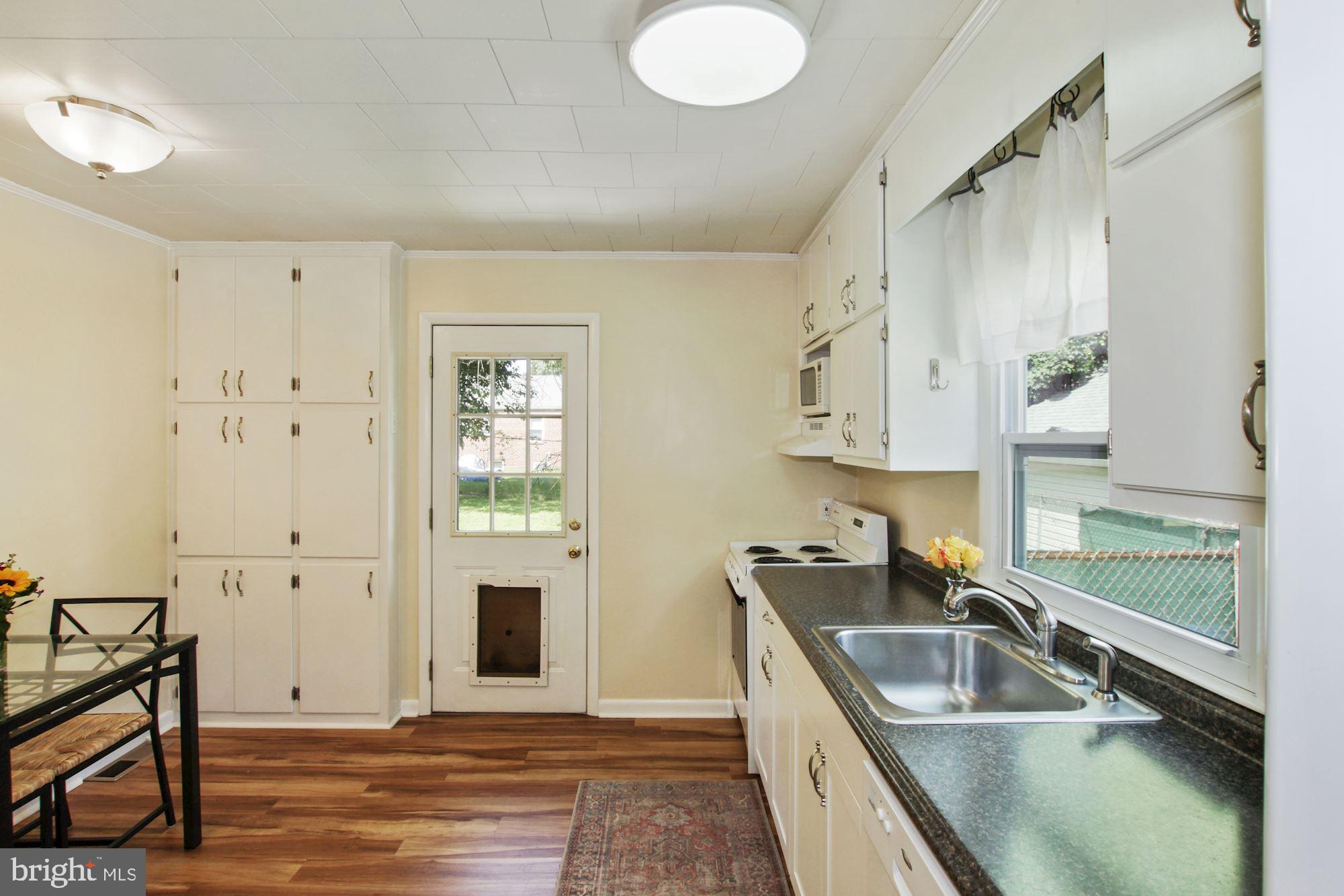 1411 Gleason Street Silver Spring, MD 20902 - Photo 8 of 20 Gallery Image 8