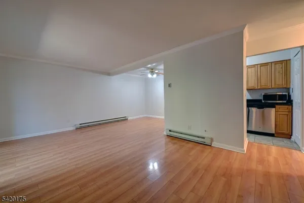 $1,950 | 2350 State Route 10, Unit B3, Morris Plains, NJ 07950