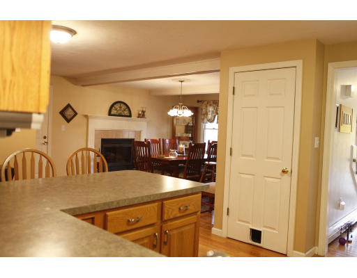 60 Ireta Road Shrewsbury, MA 01545 - Photo 11 of 28 Gallery Image 11