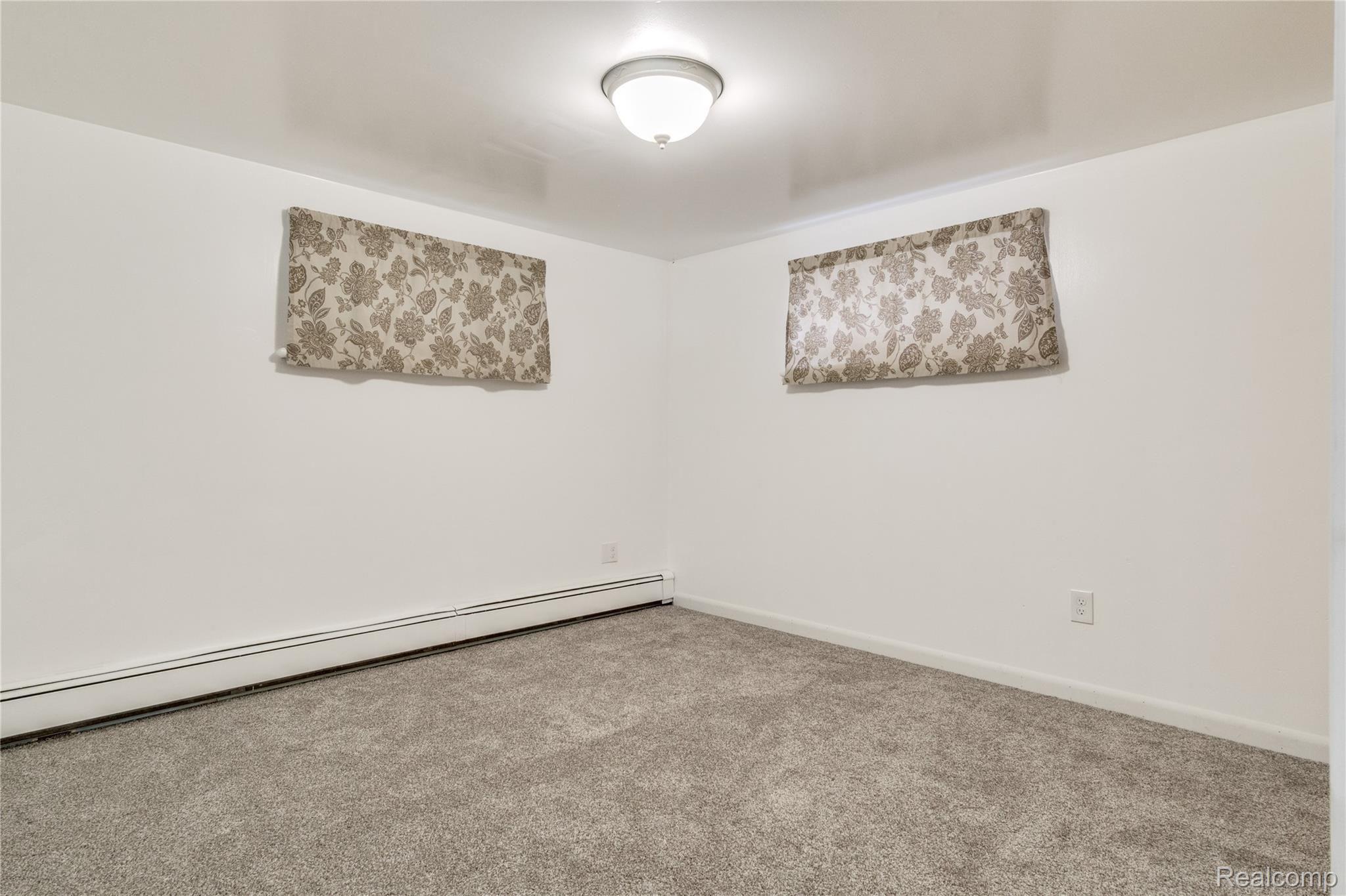 15272 Worden Road Holly, MI 48442 - Photo 31 of 46 Interiors (41 of 45).jpg