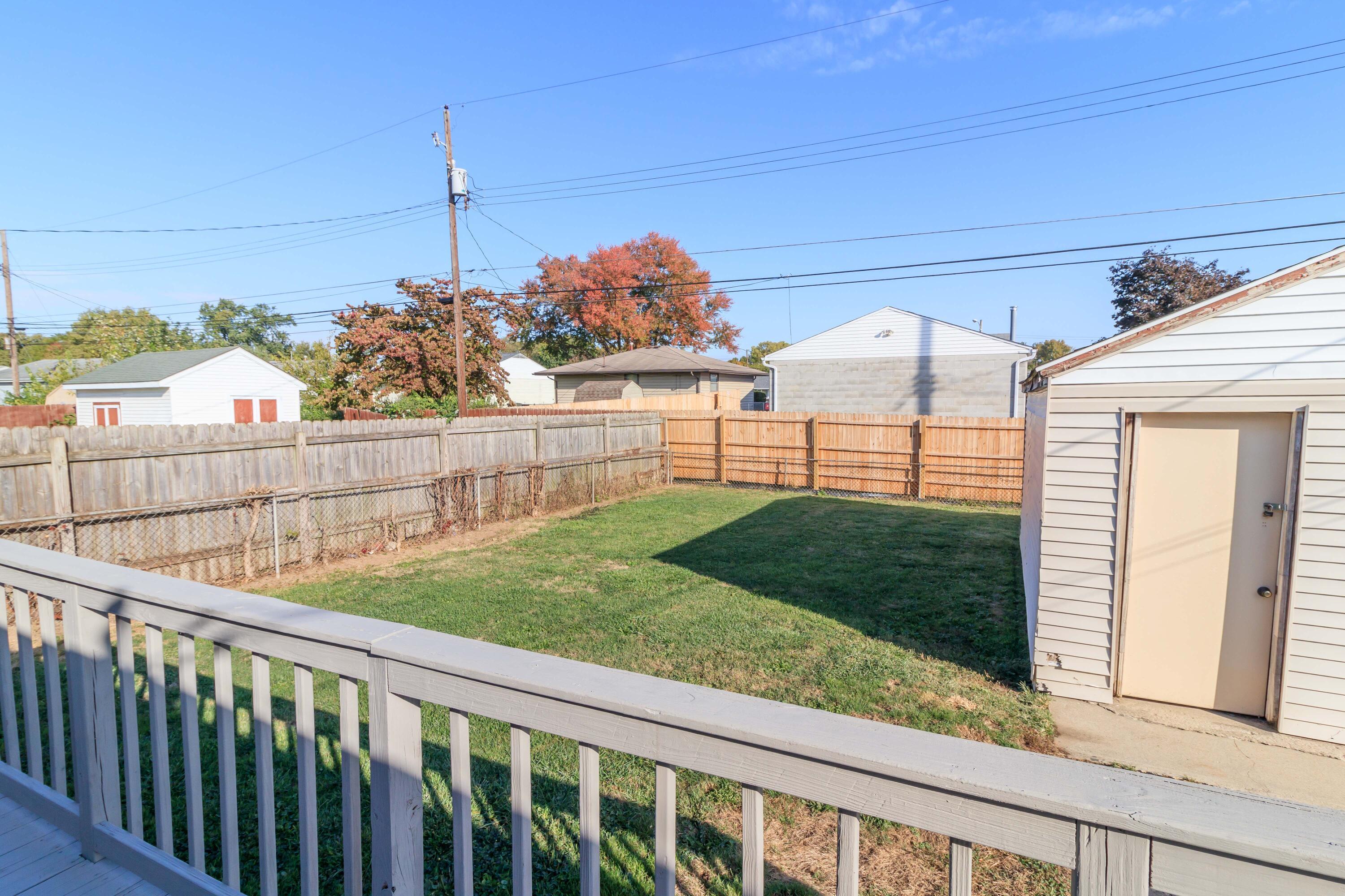 174 Calahan Road Columbus, OH 43207 - Photo 36 of 40 Deck