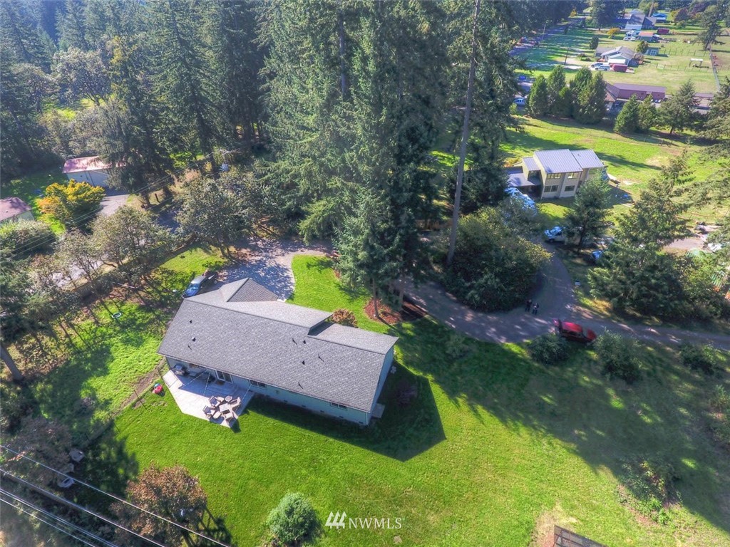 8104 173rd Avenue Southwest Rochester, WA 98579 - Photo 13 of 28