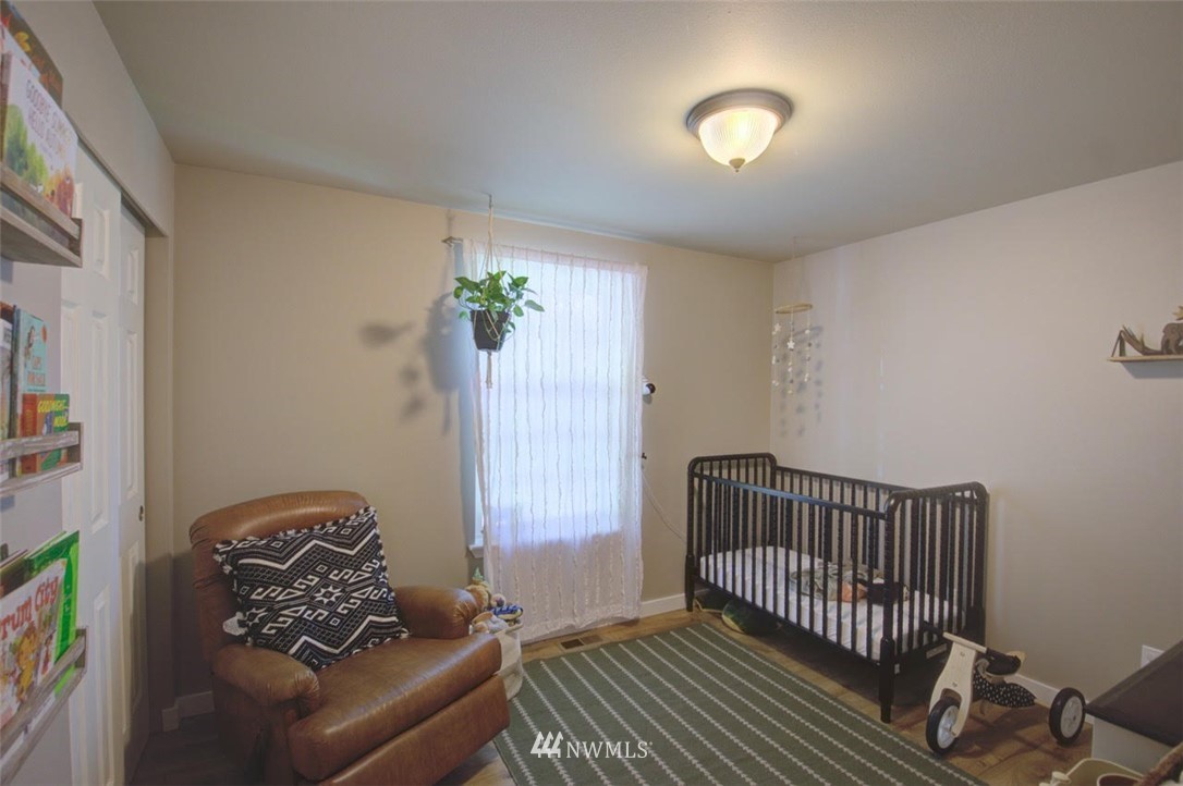 8104 173rd Avenue Southwest Rochester, WA 98579 - Photo 17 of 28
