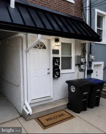 $900 | 119 1/2 Maple Street, Unit 1, Conshohocken, PA 19428