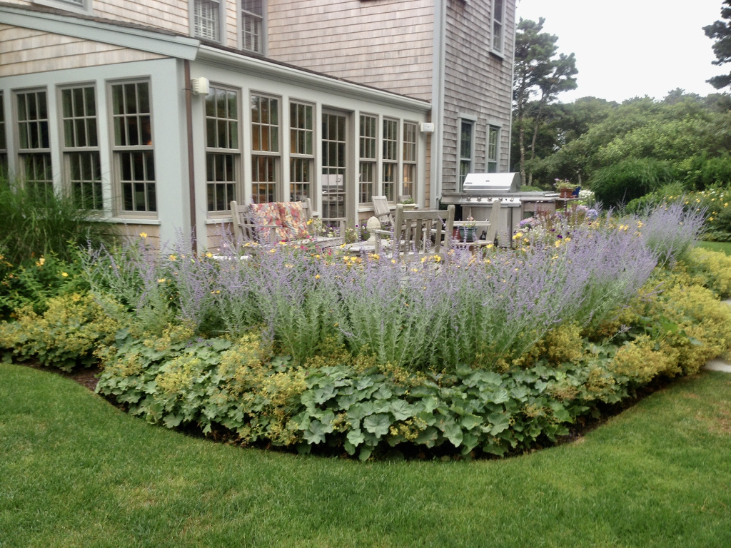 4 Sheep Commons Lane Nantucket, MA 02554 - Photo 6 of 26 Gallery Image 6
