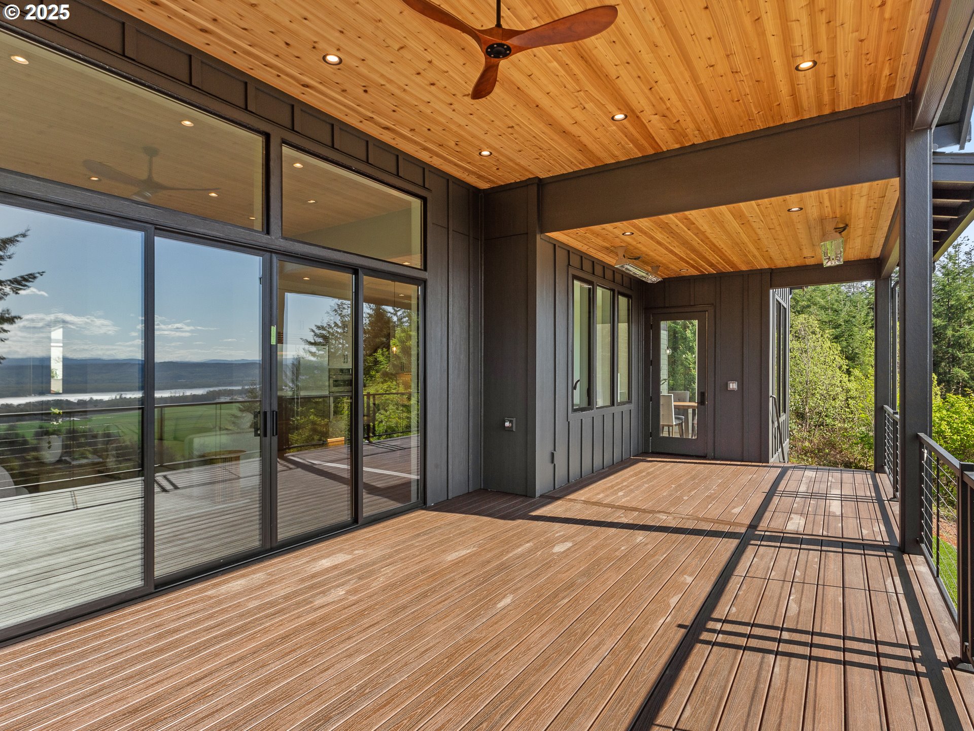 170 Pandora Point Road Woodland, WA 98674 - Photo 10 of 48