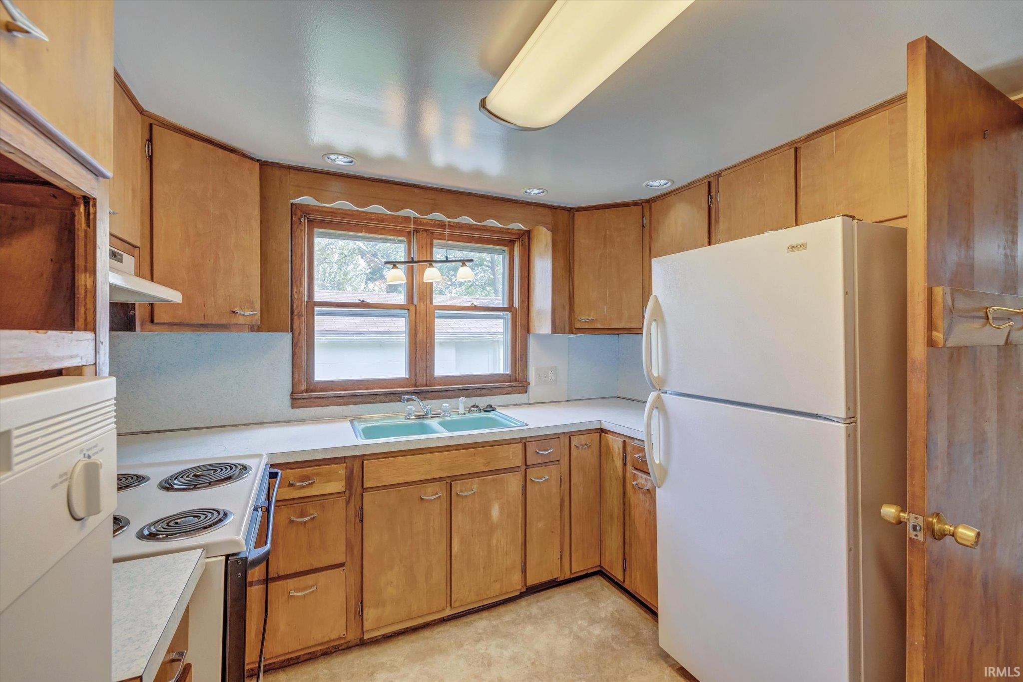 229 South Maple Street Bloomington, IN 47404 - Photo 19 of 35