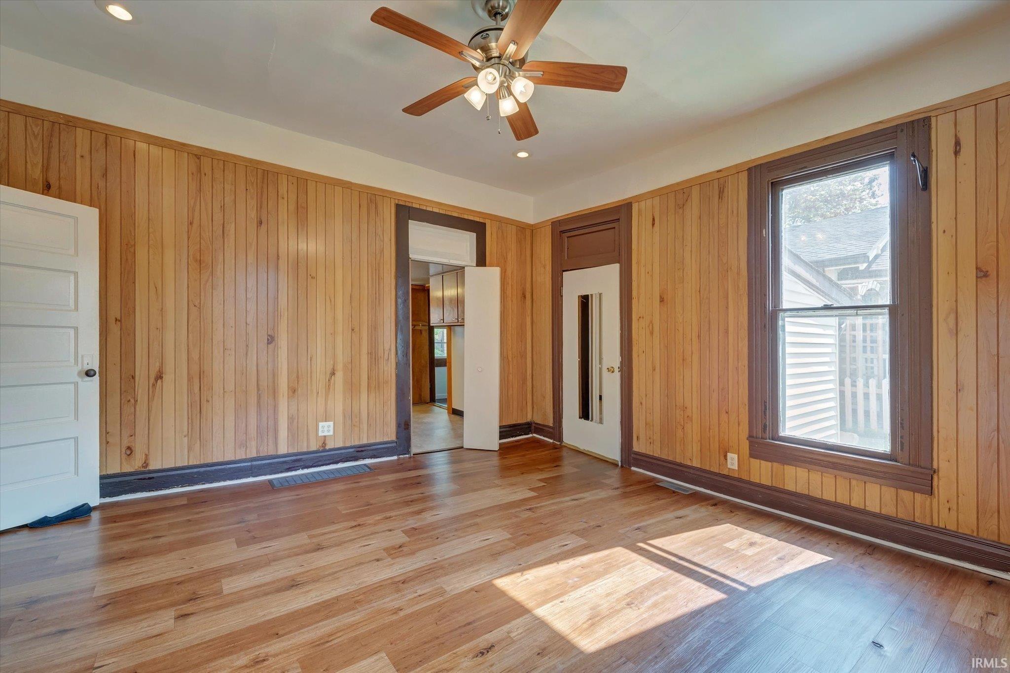 229 South Maple Street Bloomington, IN 47404 - Photo 25 of 35