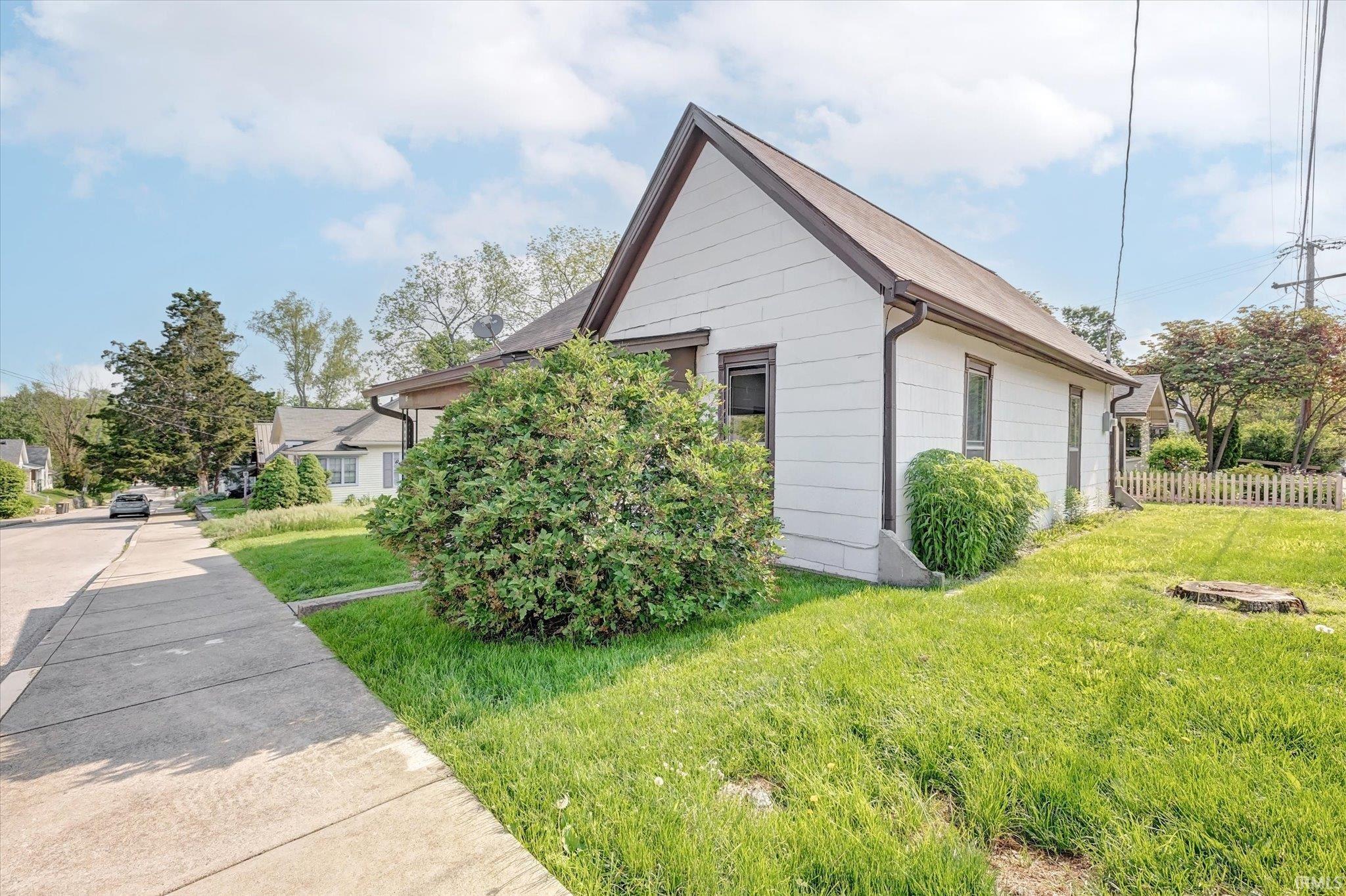 229 South Maple Street Bloomington, IN 47404 - Photo 3 of 35