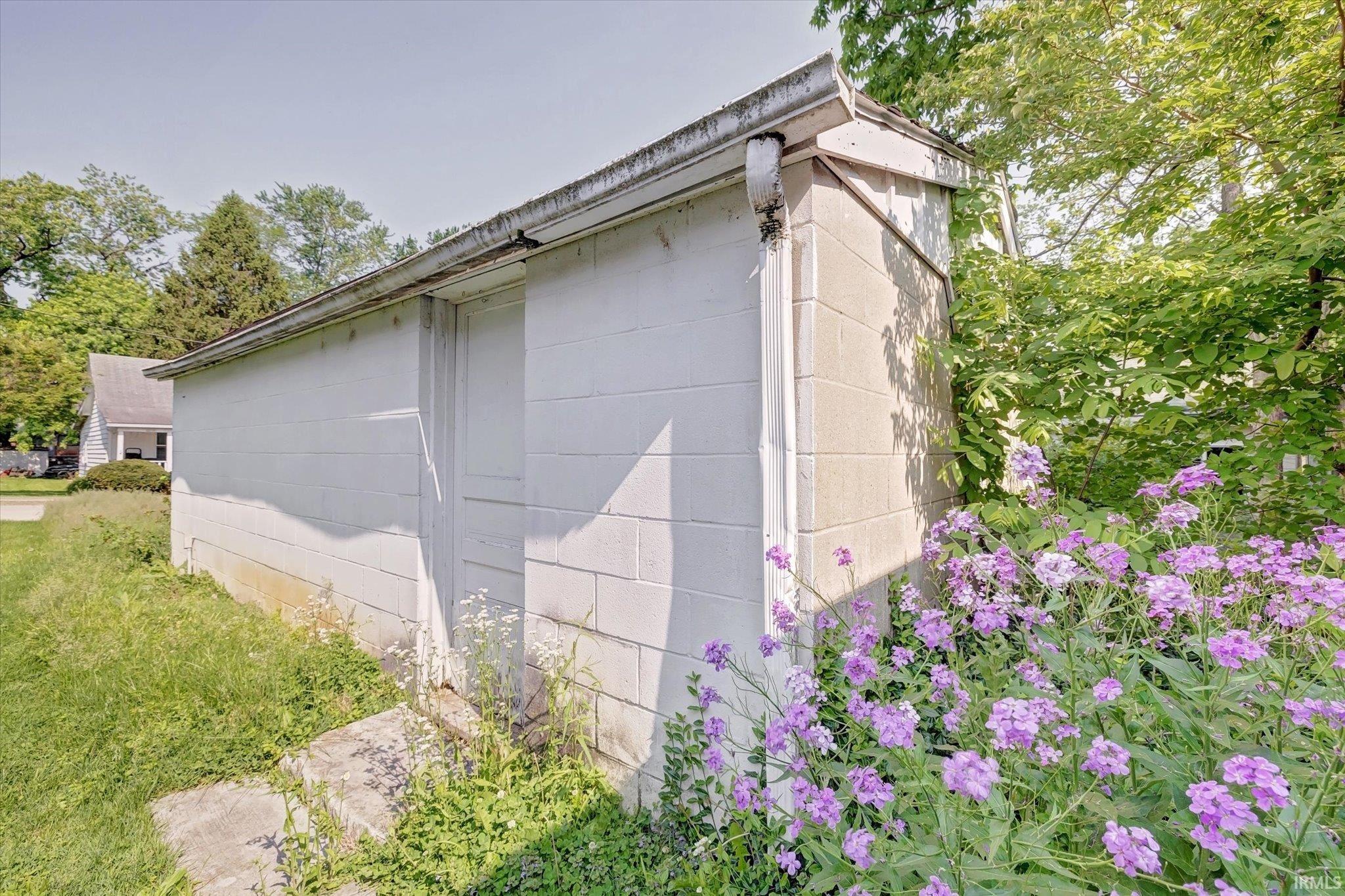 229 South Maple Street Bloomington, IN 47404 - Photo 34 of 35