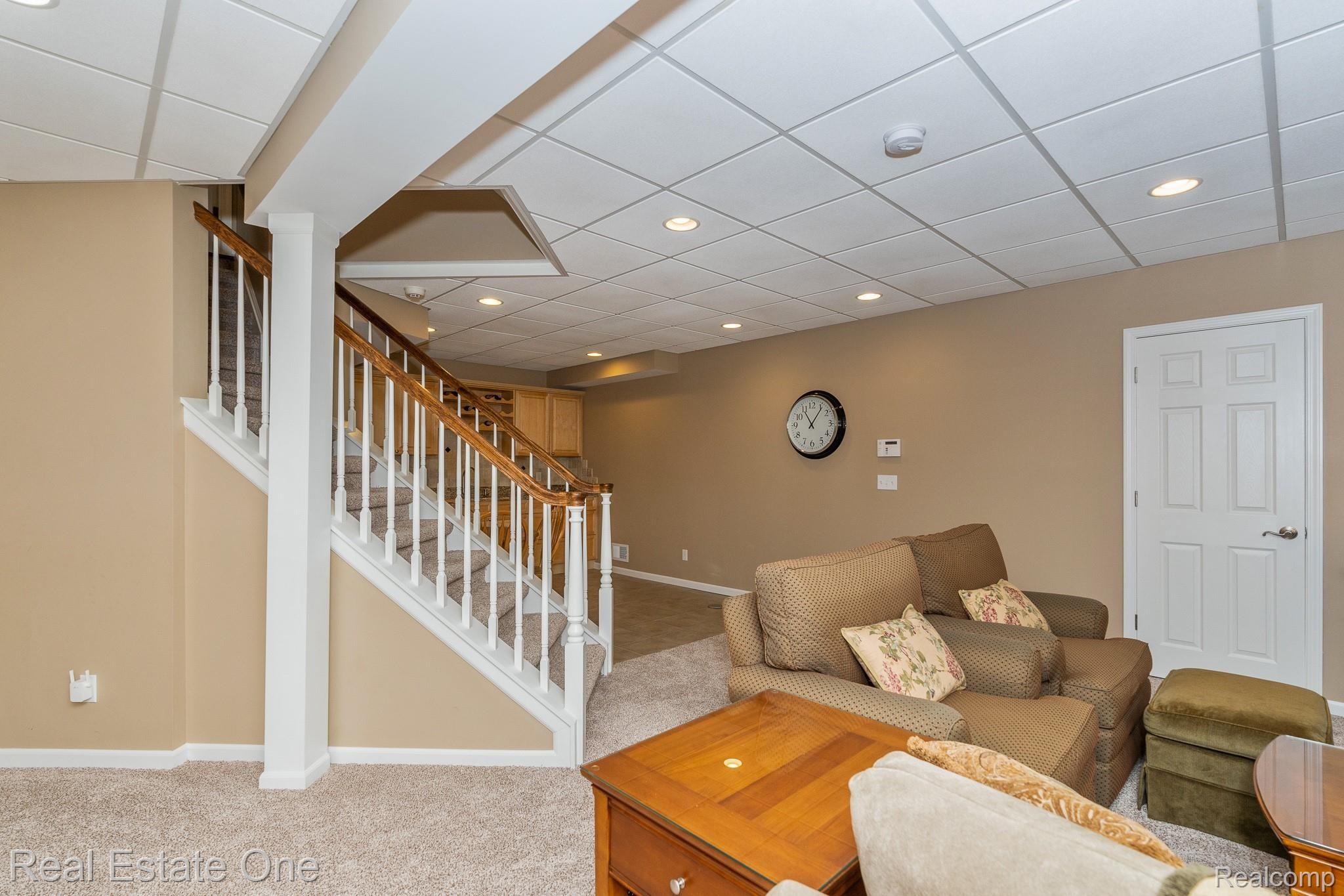 1177 Chesapeake Rochester, MI 48307 - Photo 48 of 63 Chesapeake MLS-W051.jpg