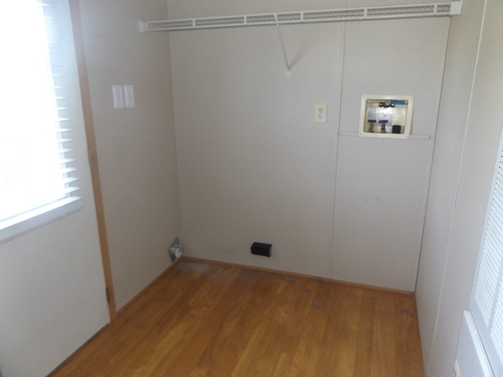 89 Neighbors Road Woodlawn, VA 24381 - Photo 18 of 31 Gallery Image 18
