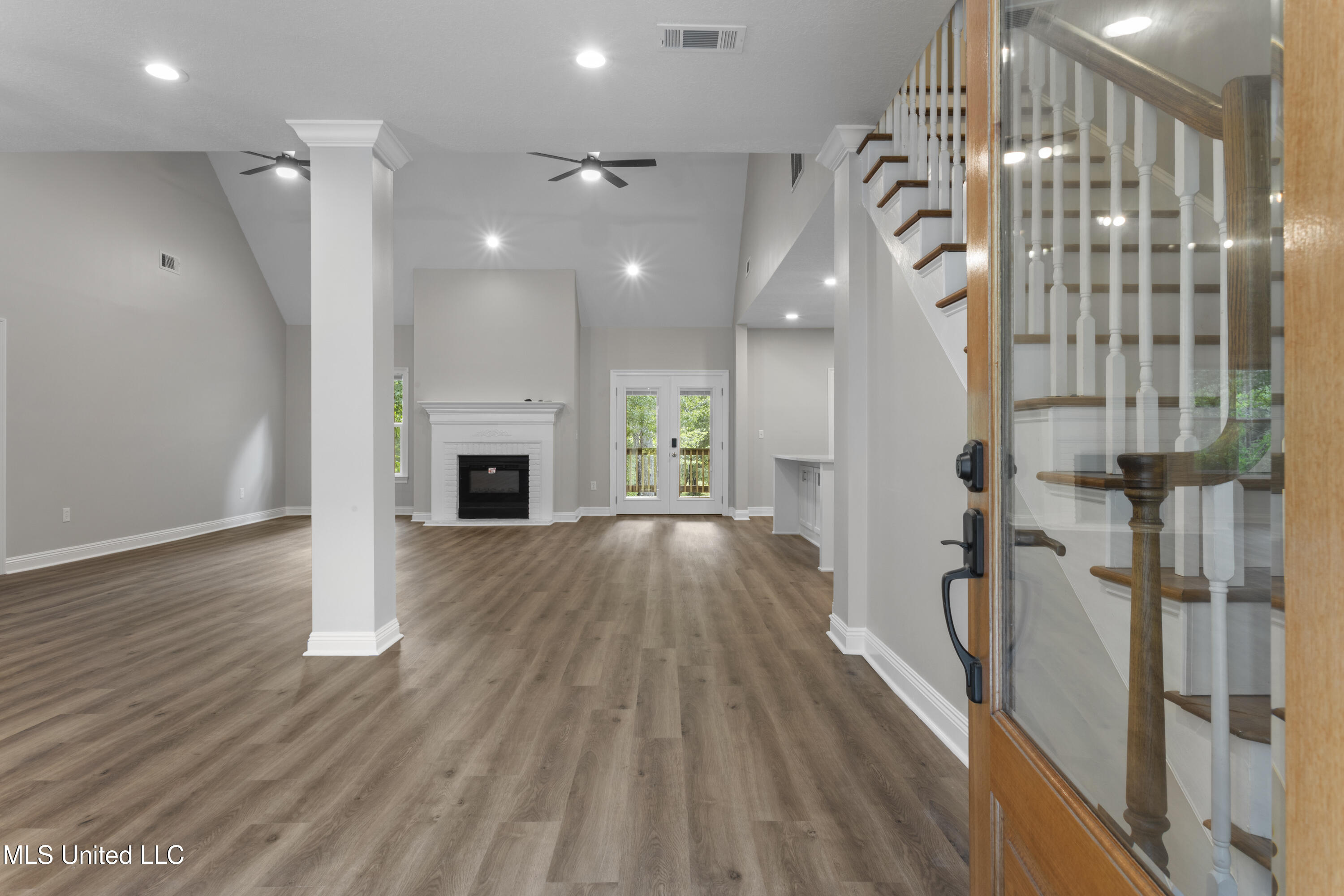 3554 Rivers Point Road D'Iberville, MS 39540 - Photo 8 of 46 010