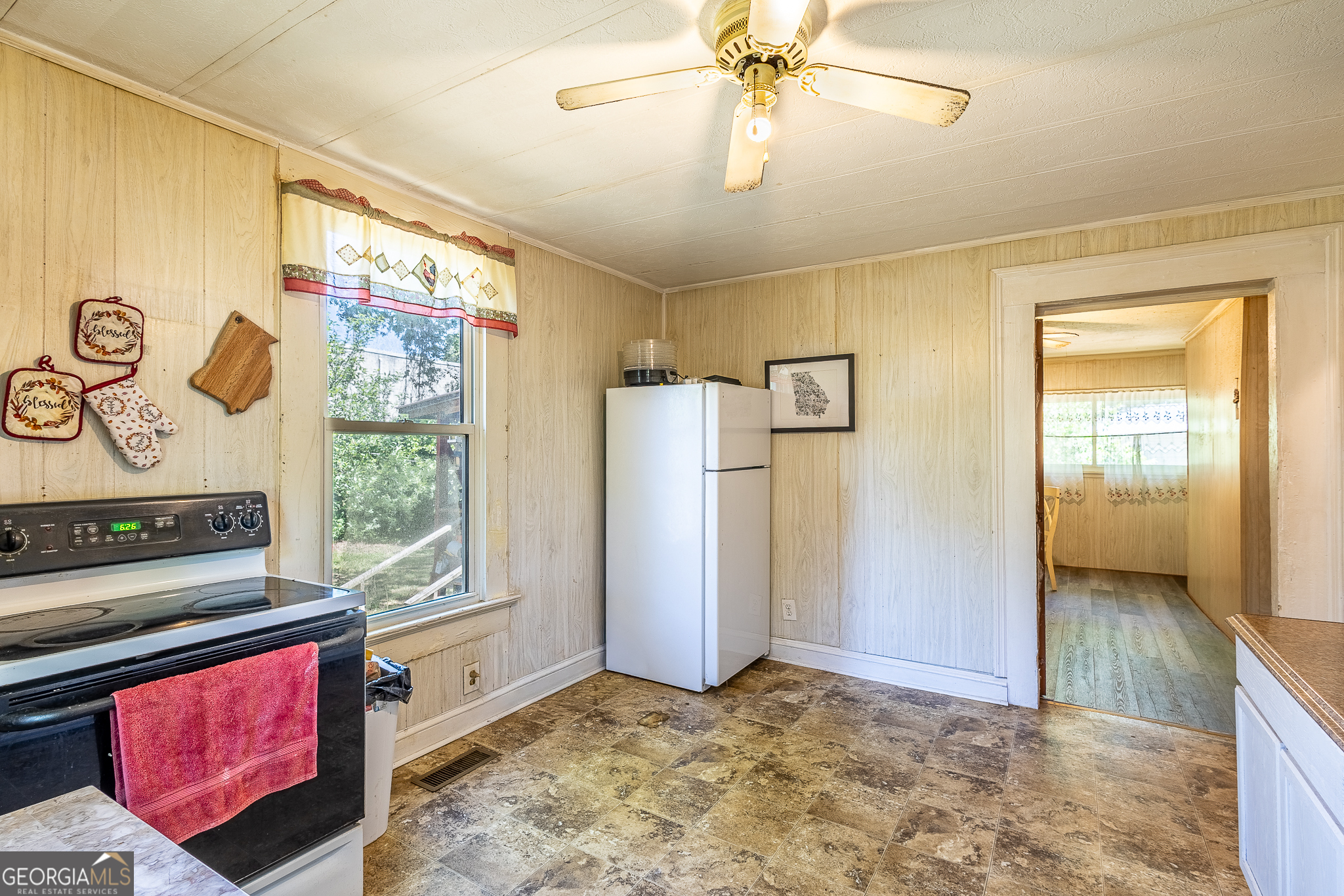 84 Hood Street Commerce, GA 30529 - Photo 36 of 45