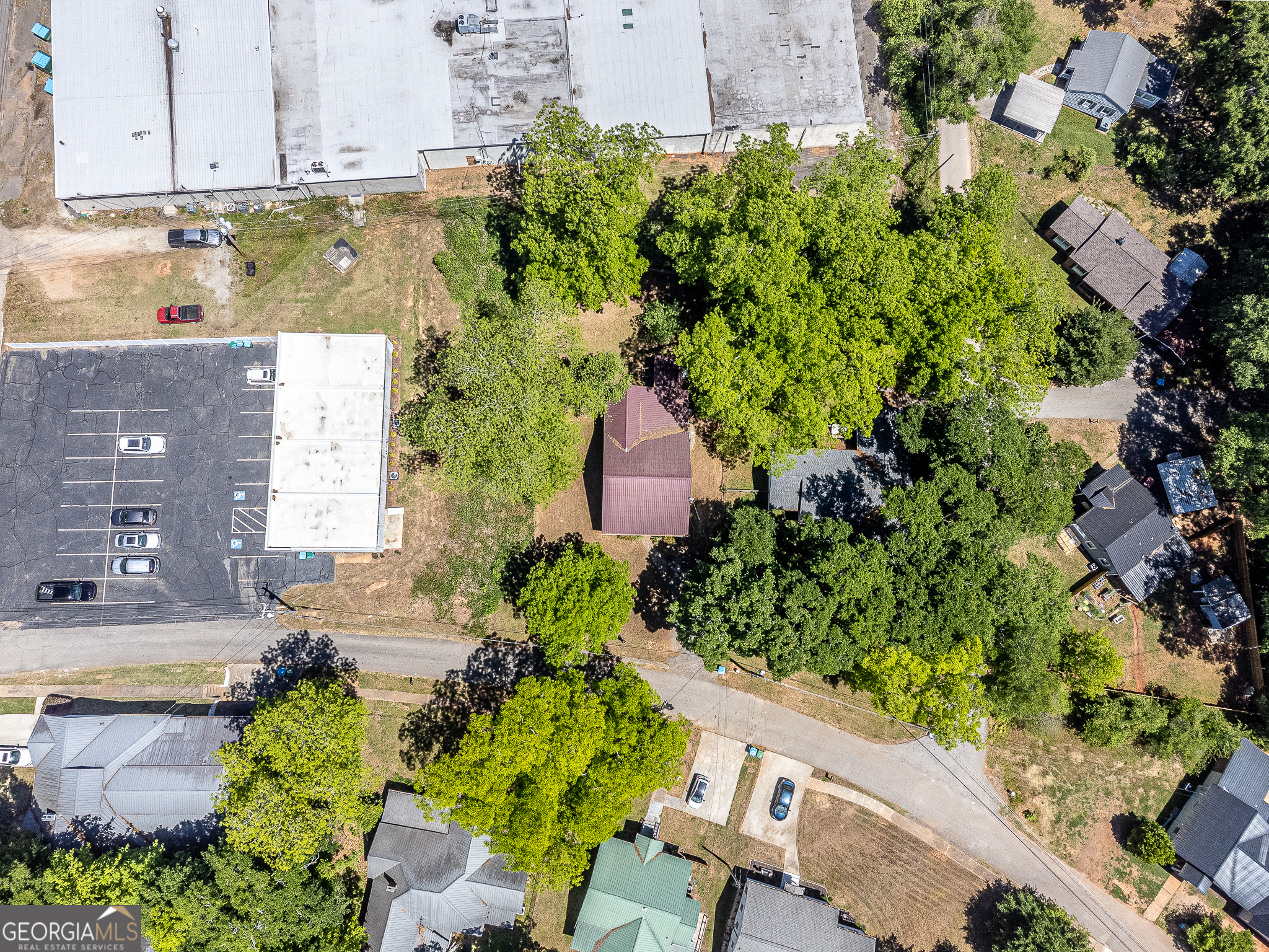 84 Hood Street Commerce, GA 30529 - Photo 4 of 45