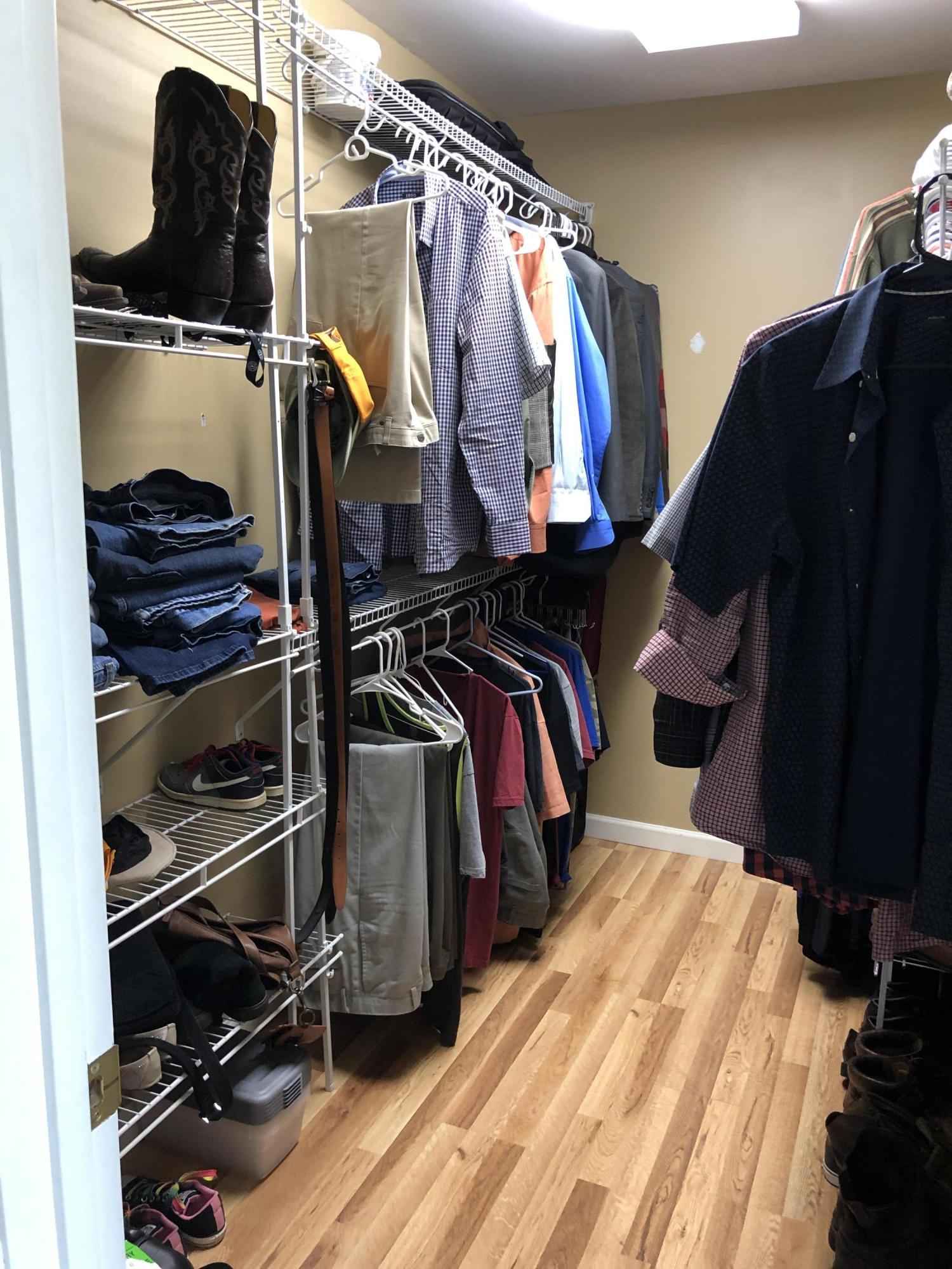 3857 Light Pink Road Louisville, TN 37777 - Photo 22 of 35 Walk in Closet