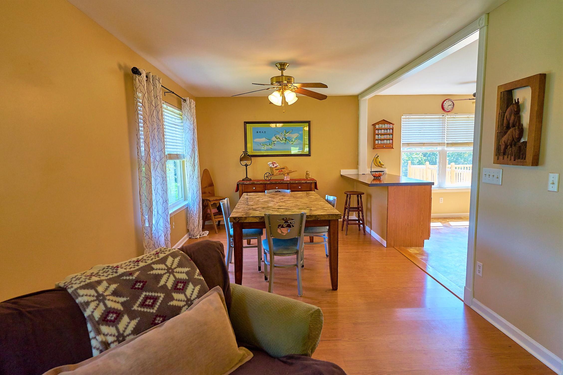 3857 Light Pink Road Louisville, TN 37777 - Photo 10 of 35 Dining