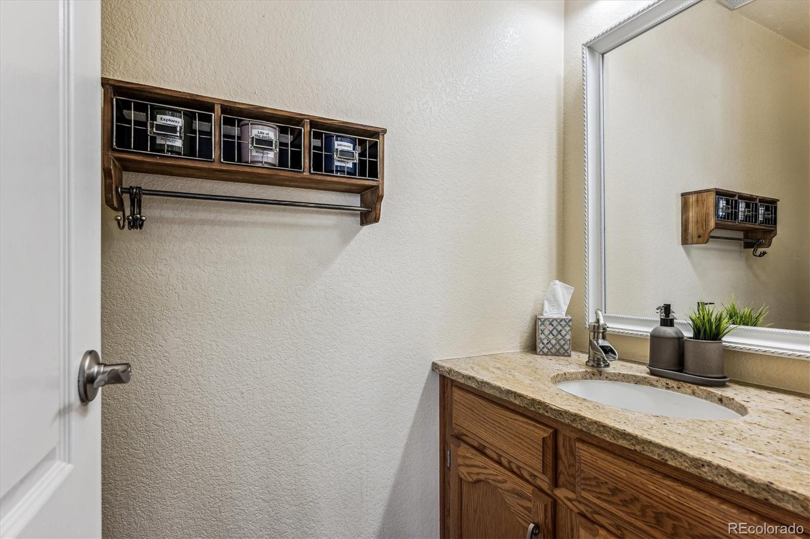 8275 South Reed Street Littleton, CO 80128 - Photo 17 of 38 Gallery Image 17