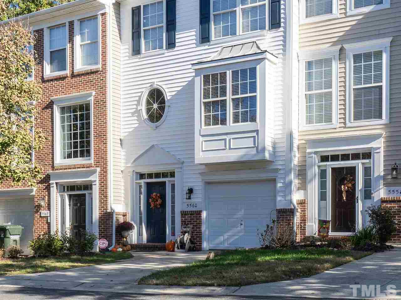 5560 Vista View Court Raleigh, NC 27612 - Photo 2 of 29 Gallery Image 2