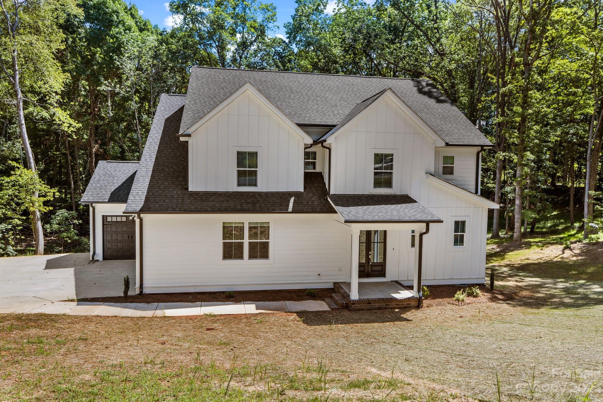 232 Beaten Path Road Mooresville, NC 28117 - Photo 1 of 48 Gallery Image 1