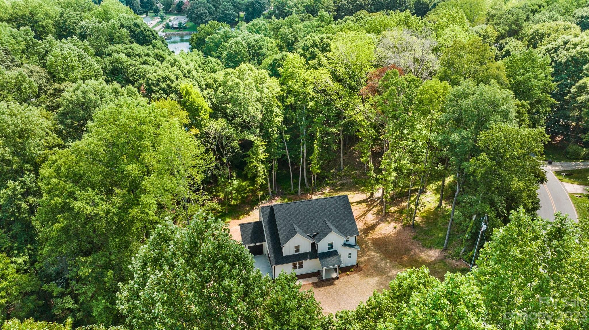 232 Beaten Path Road Mooresville, NC 28117 - Photo 11 of 48 Gallery Image 11