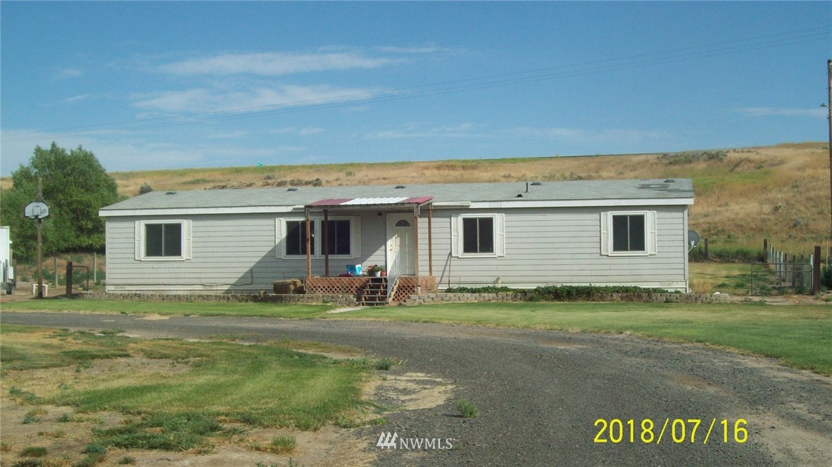 1191 East Timm Lane Ritzville, WA 99169 - Photo 1 of 17