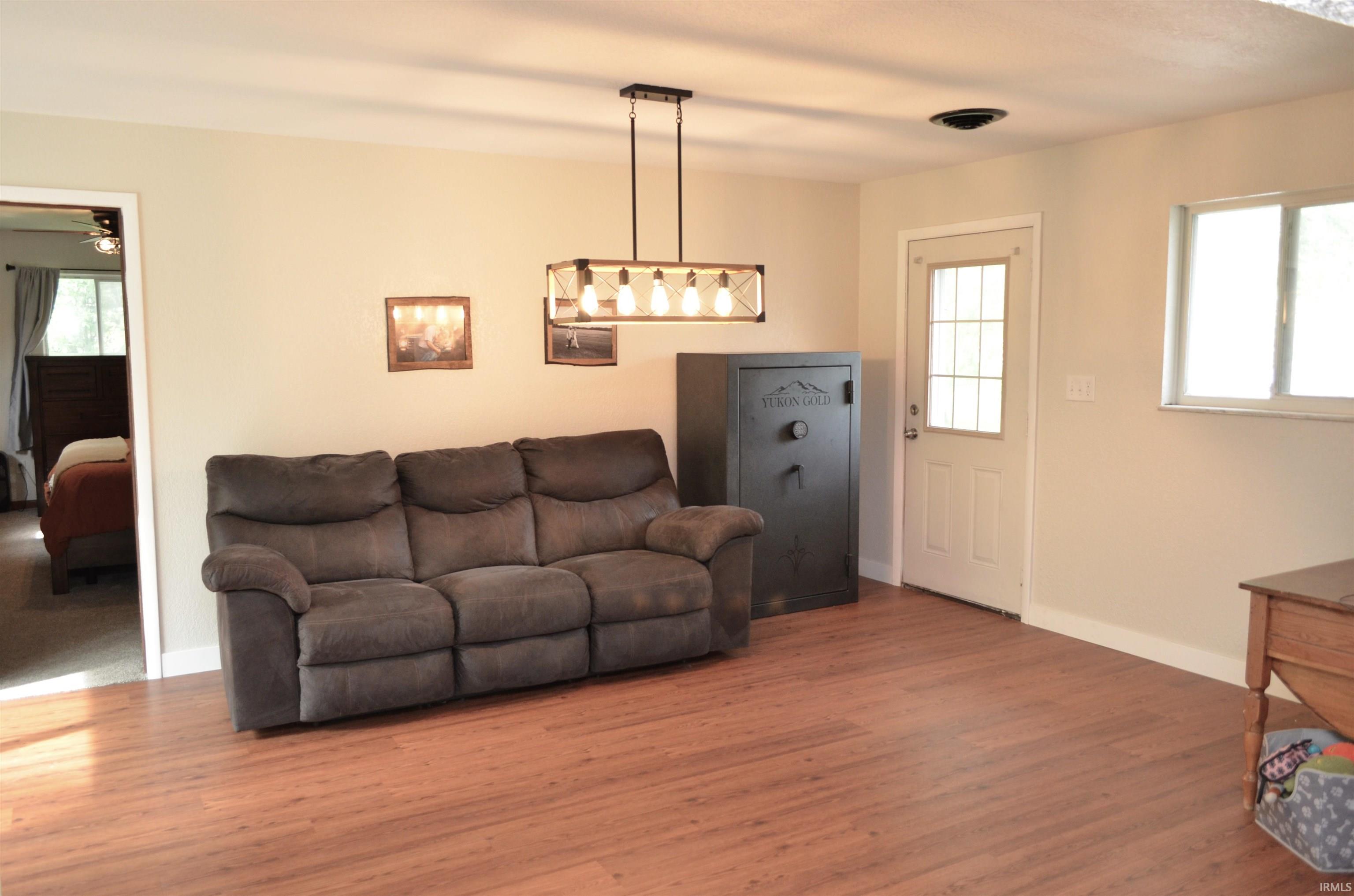 5641 Leesburg Road Fort Wayne, IN 46818 - Photo 8 of 24 Gallery Image 8