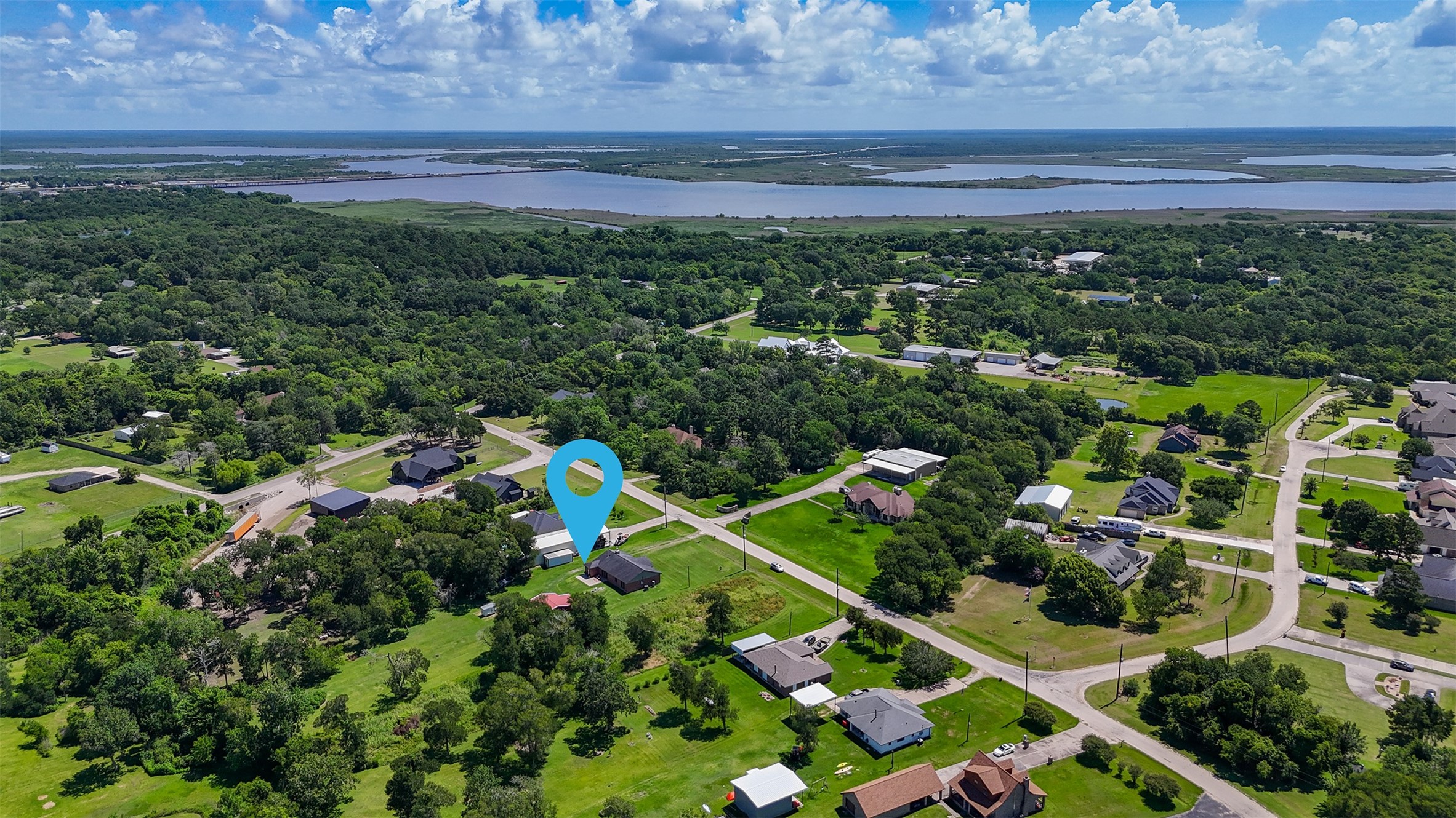 1102 Spring Branch Drive Baytown, TX 77523 - Photo 27 of 28