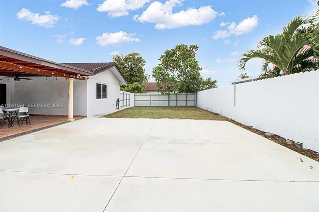 $699,000 | 6301 Southwest 149th Court, Miami, FL 33193
