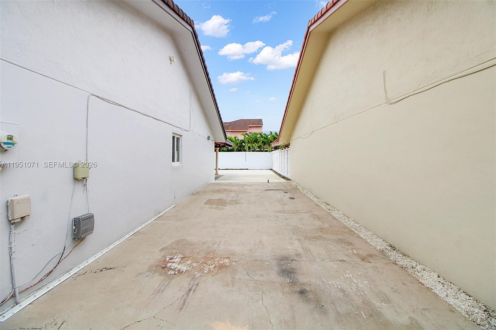 6301 Southwest 149th Court Miami, FL 33193 - Photo 34 of 37