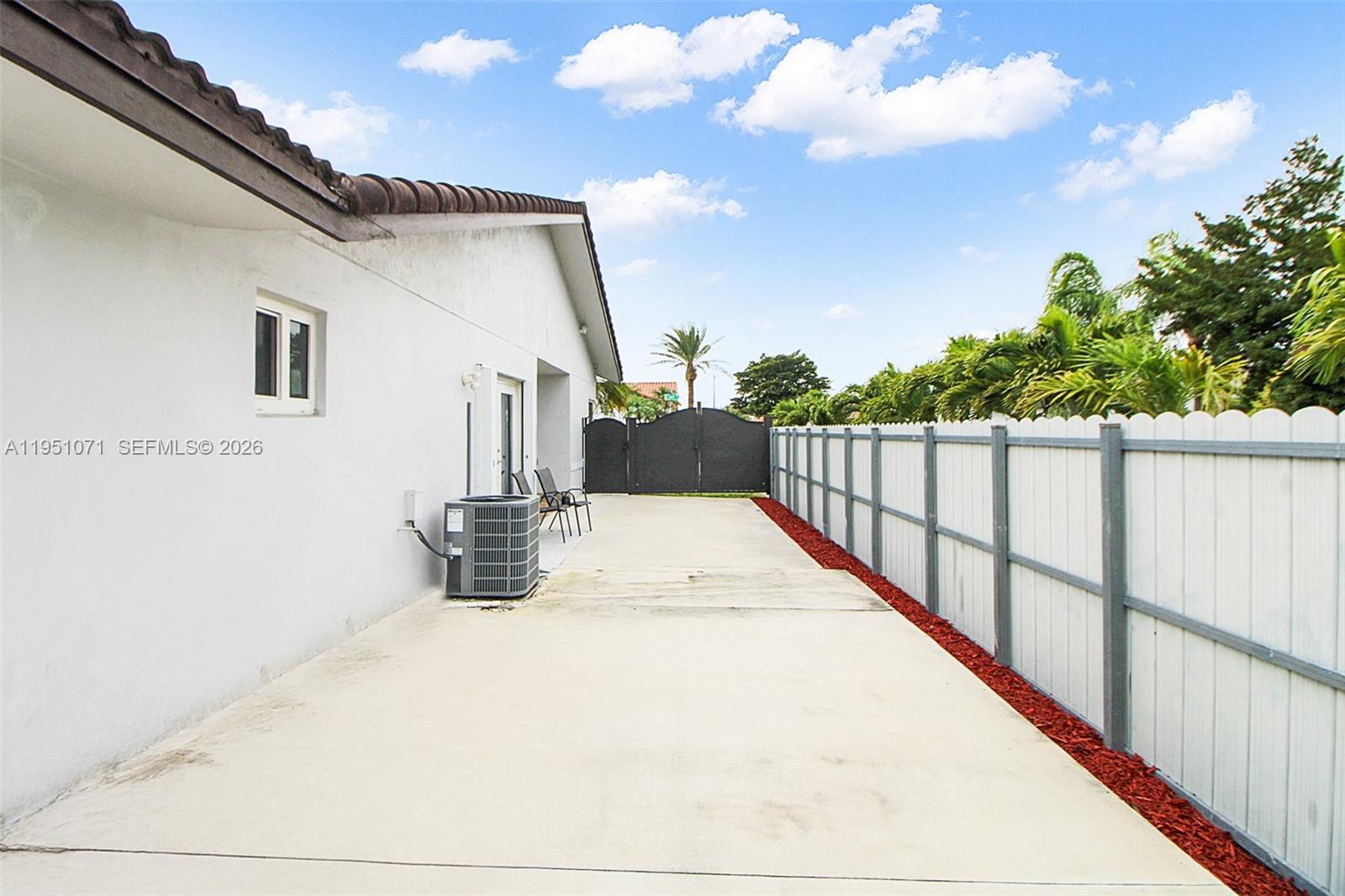 6301 Southwest 149th Court Miami, FL 33193 - Photo 36 of 37