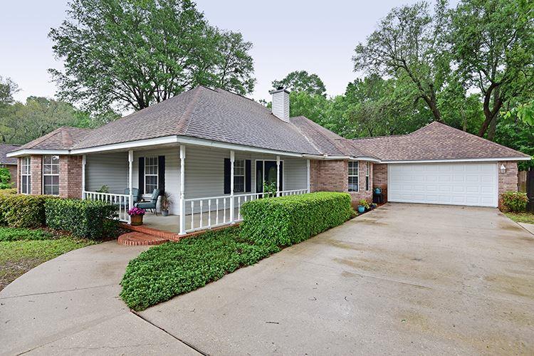 3541 Victory Drive Pace, FL 32571 - Photo 1 of 29