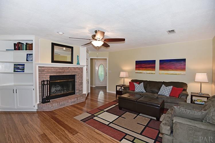 3541 Victory Drive Pace, FL 32571 - Photo 8 of 29
