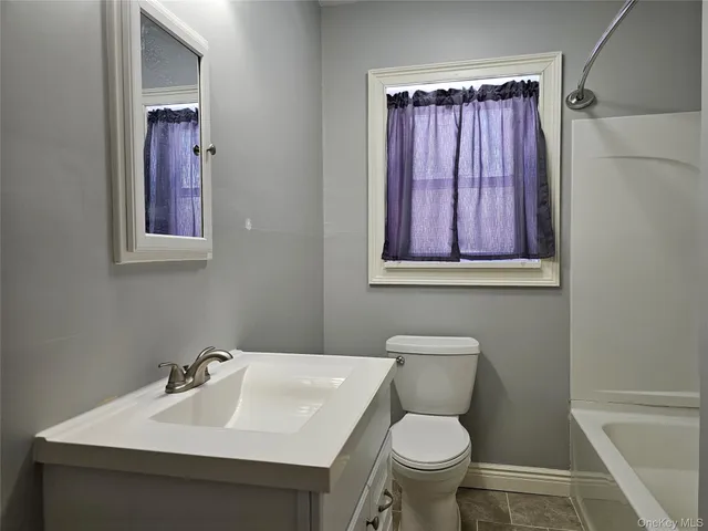 $1,500 | 3 Shadylawn Place, Unit 2, Montgomery, NY 12549