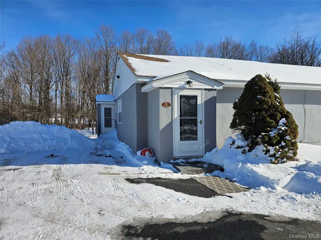 $1,500 | 3 Shadylawn Place, Unit 2, Montgomery, NY 12549
