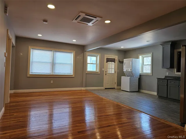 $1,500 | 3 Shadylawn Place, Unit 2, Montgomery, NY 12549