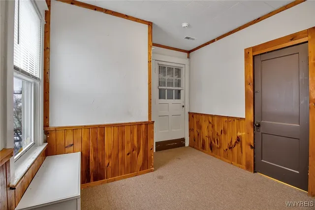 $1,050 | 314 Abbott Road, Buffalo, NY 14220